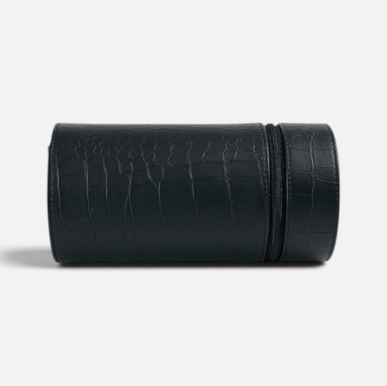 Clairly Voyager 1-slot travel watch winder in black croc-print leather with a secure zipper closure
