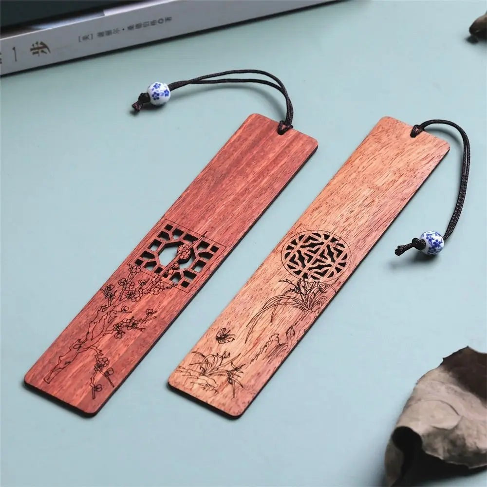 Bookmark | Carved Wood Nature Design
