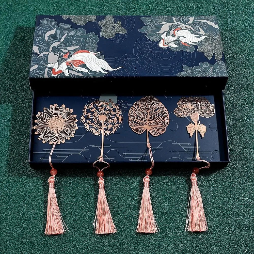 Clairly Bookmark | Botanical Metal Design