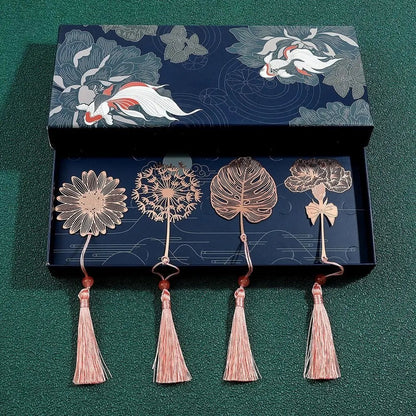 Clairly Bookmark | Botanical Metal Design