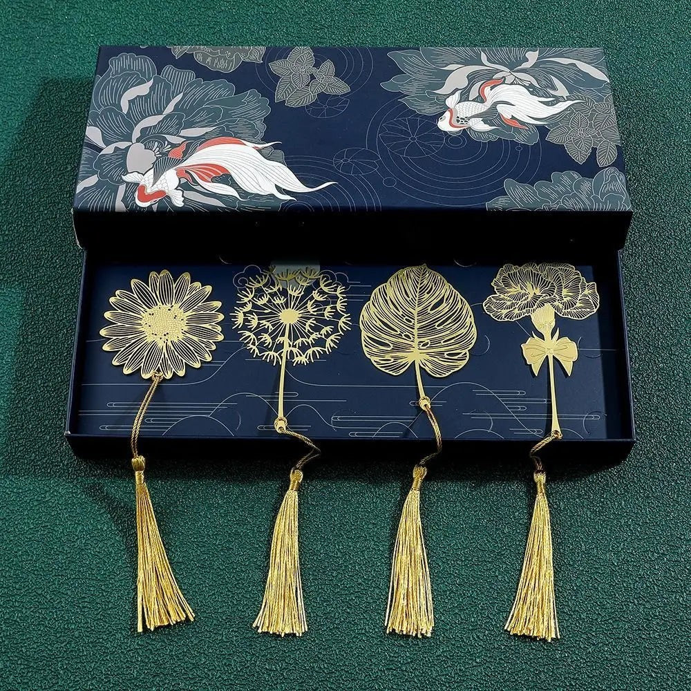 Clairly Bookmark | Botanical Metal Design