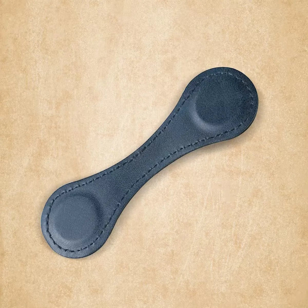 Clairly Bookmark | Leather Magnetic Corner Design