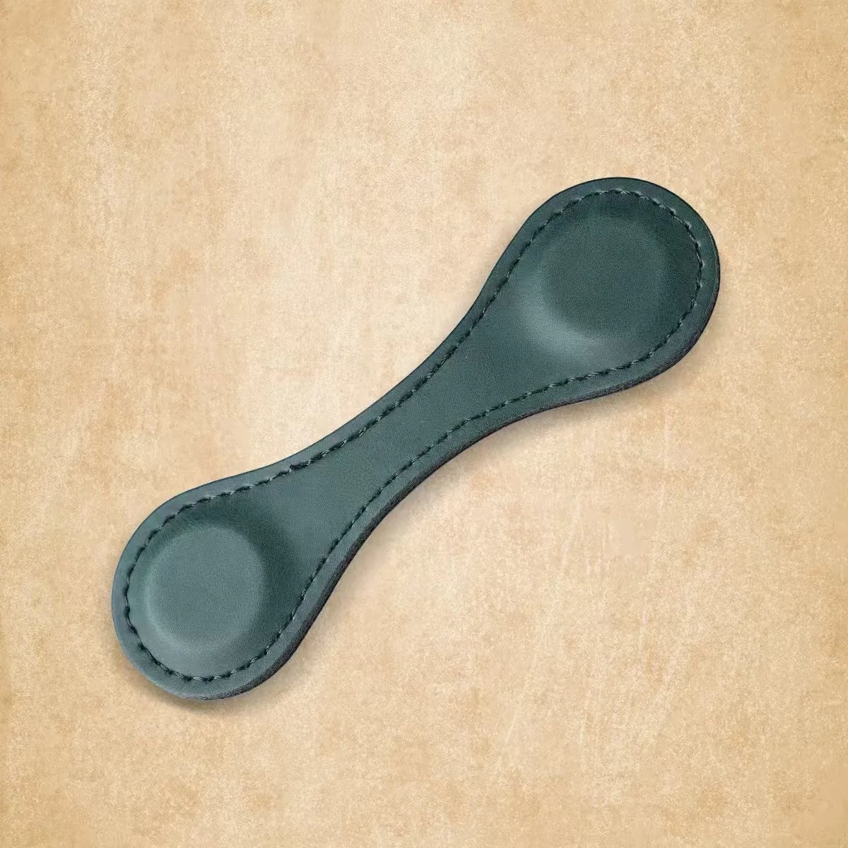 Clairly Bookmark | Leather Magnetic Corner Design