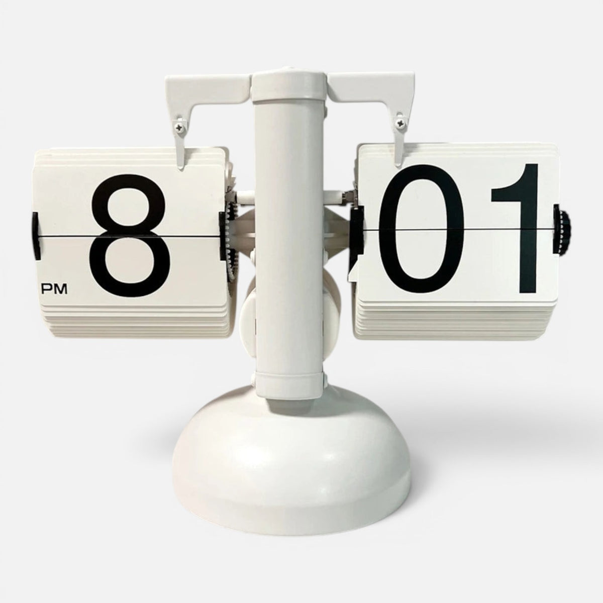 Clairly Clock | Vintage Flip Number Design