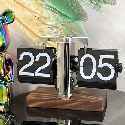 Clairly Clock | Vintage Flip Number Design